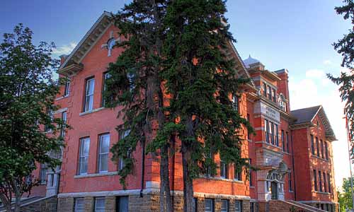 Канадские школы